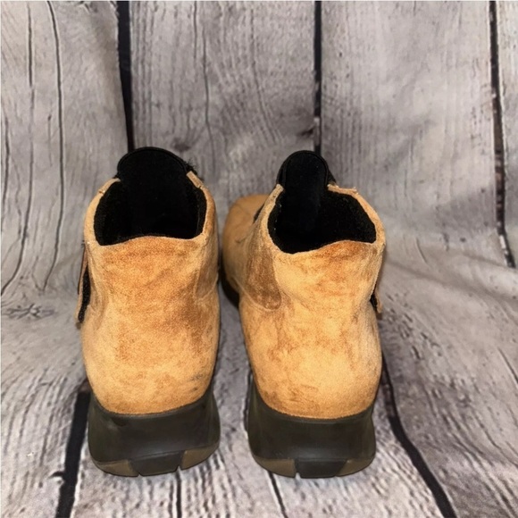 Bogner Winter Suede Boots Shoes Tan Women’s Size 10 Beige Snow Outdoor Neutral - Picture 6 of 8